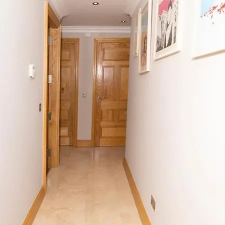 Luxury Two Bedroom * Mullingar