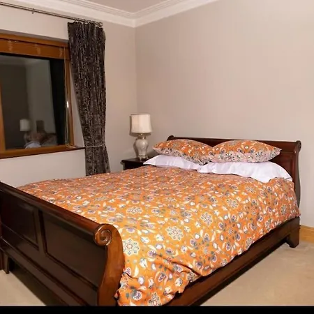 Luxury Two Bedroom Lägenhet Mullingar